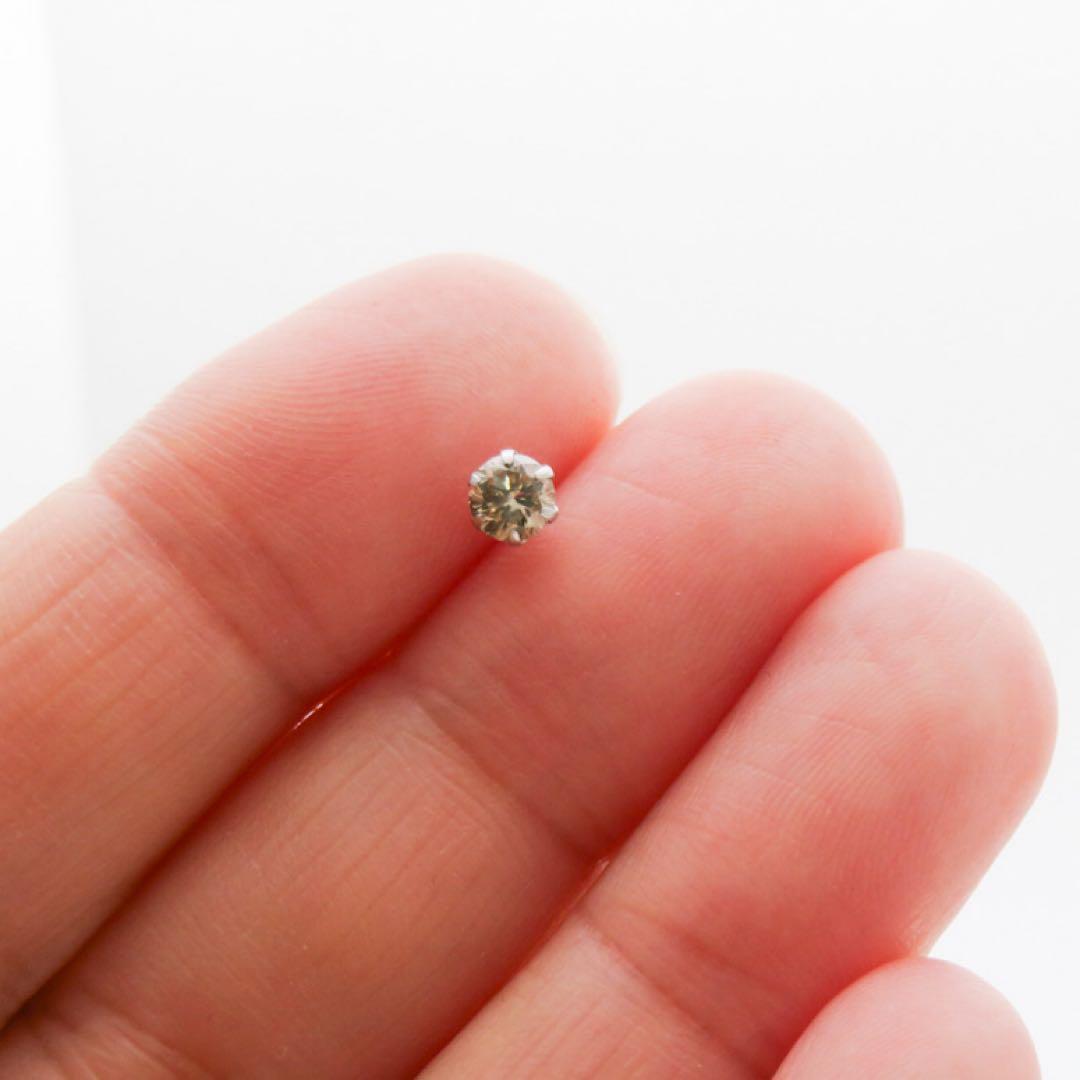 ア*ヤ様 本物保証 × 限定1点　Pt900 天然ダイヤモンド0.25ct 片耳