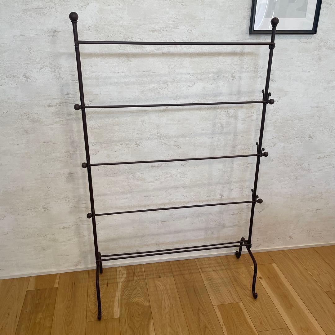 レア！キャトルセゾン　アイアン　ハンガーラック　ブラウン　タオルハンガー