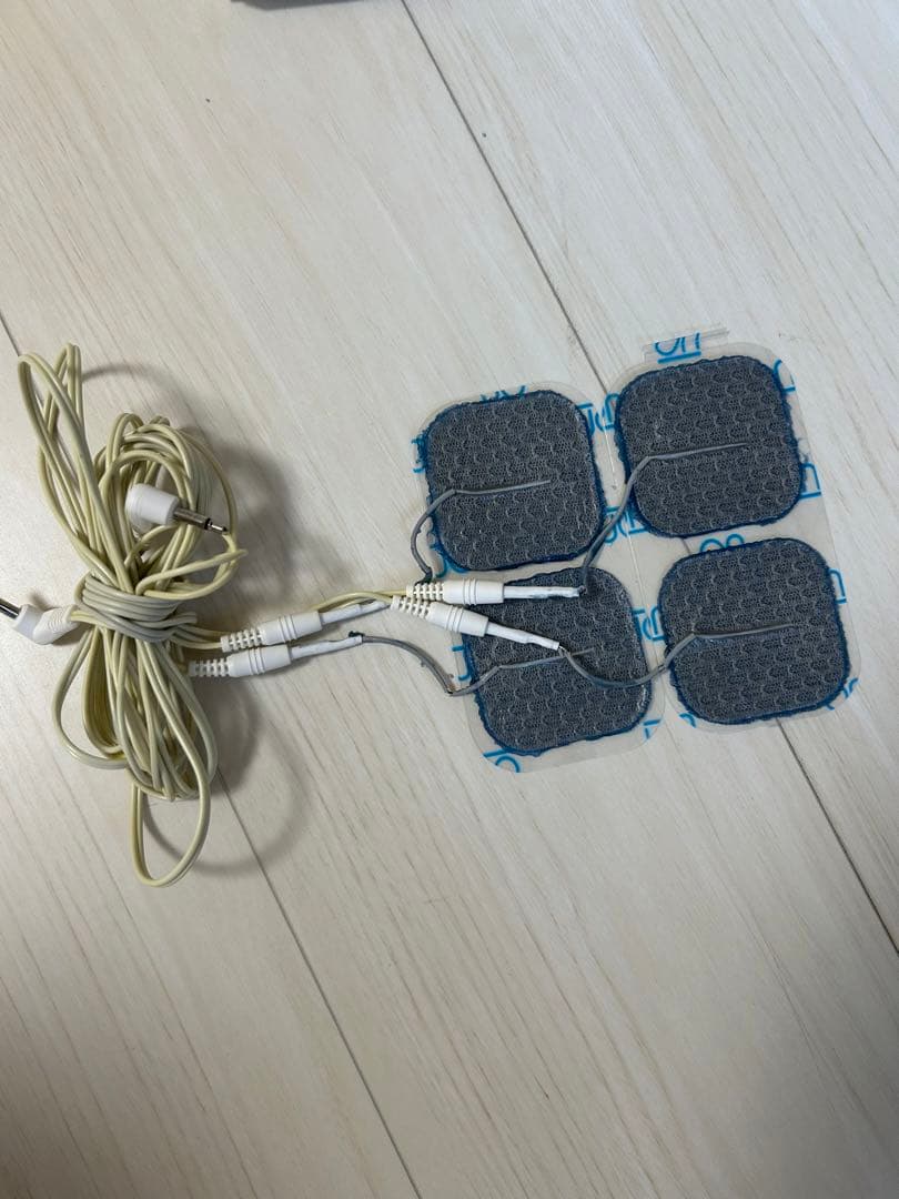 Belleform CH-2 美容機器本体と付属品