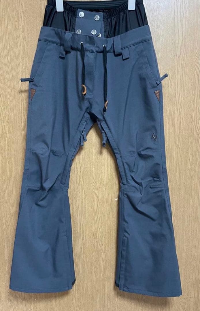 スノーボードウェア 上下セット AA HARDWEAR / サイズM
