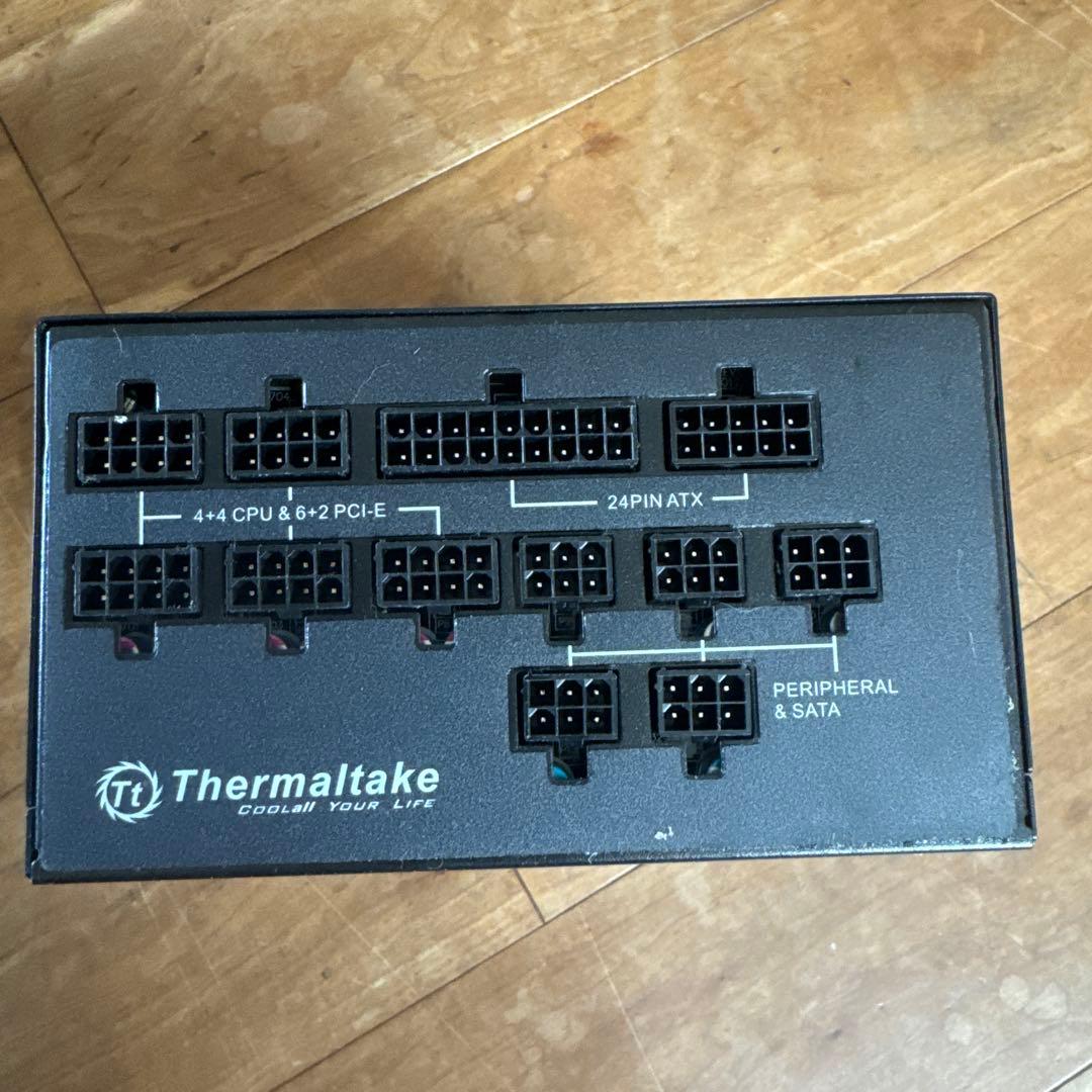 電源ユニット Thermaltake 1200w