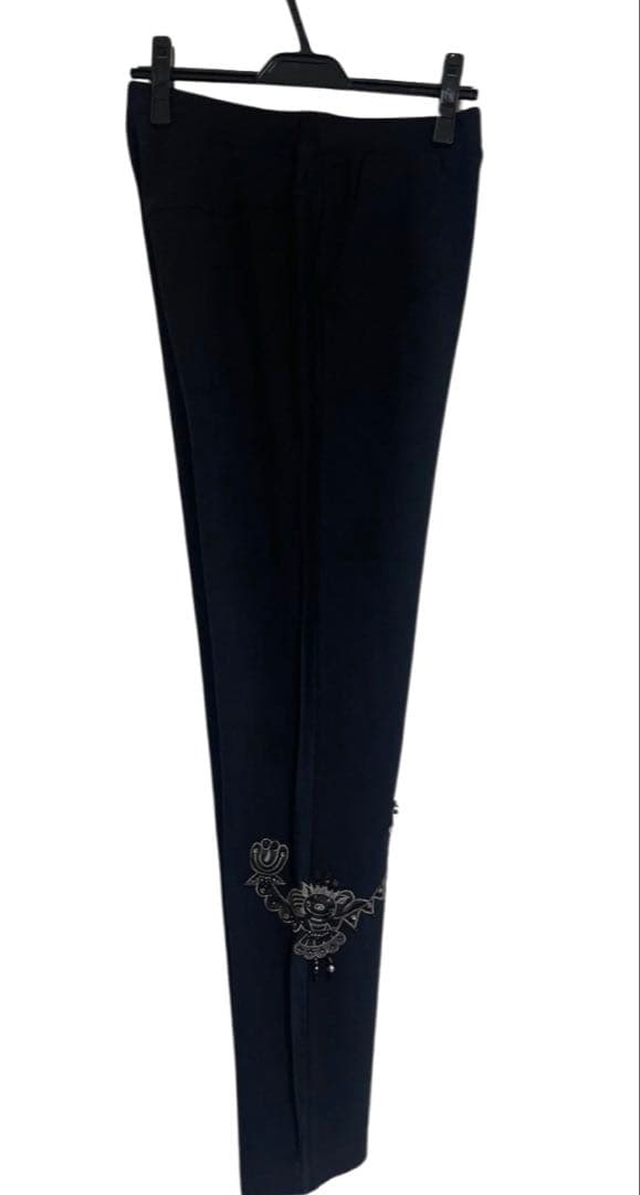 新品アルベロベロブタちゃん刺繍ジュエル素敵黒楽々ウエストゴムパンツサイズL豪華