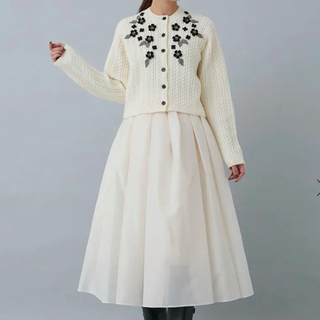 美品✨ セブンテン アップリケケーブルカーディガン オフホワイト 2024 S