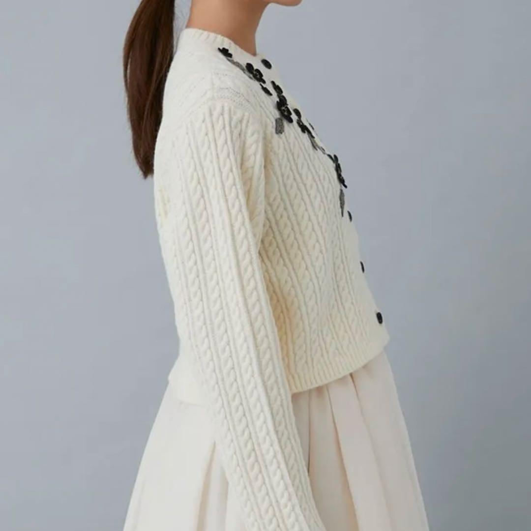 美品✨ セブンテン アップリケケーブルカーディガン オフホワイト 2024 S