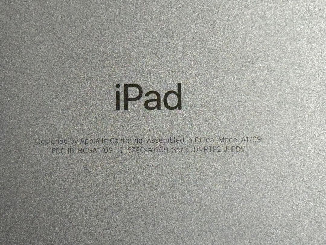 iPadPro10.5インチ256GB Wi-Fi+セルラーモデル（au）