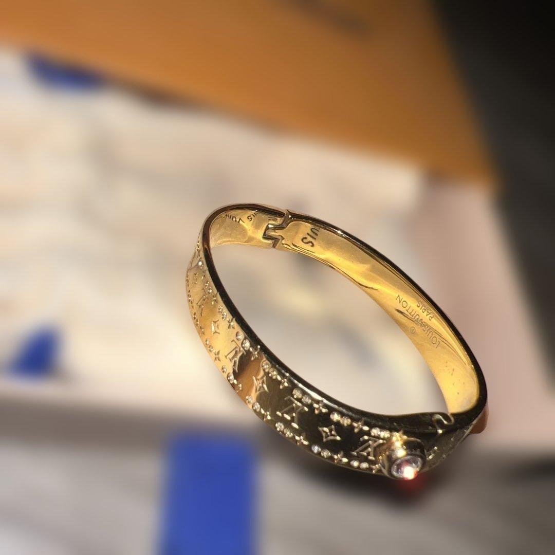 ルイヴィトン リジッド ブレスレット ナノグラム ストラス M64860バングル