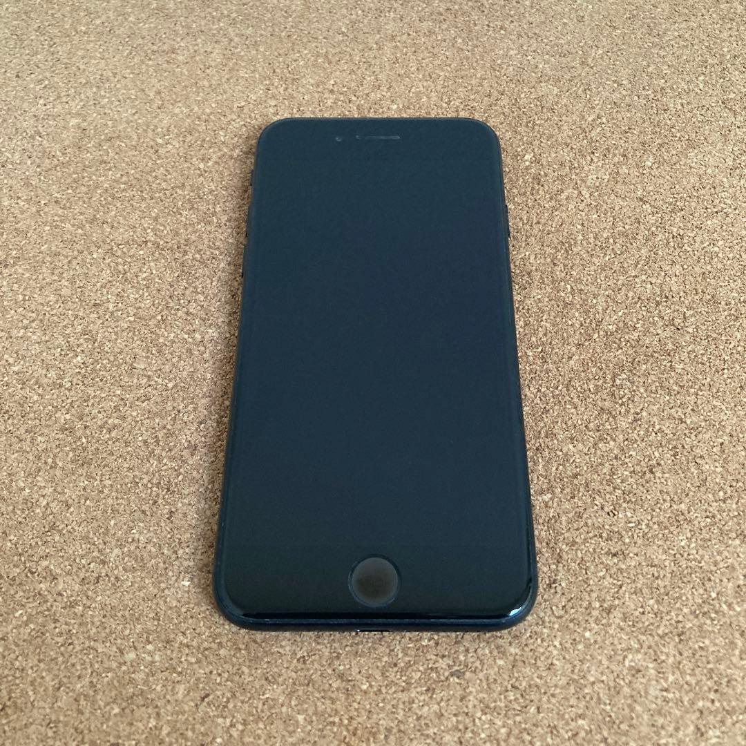 4034 美品☆電池新品☆iPhoneSE3 128GB SIMフリー☆