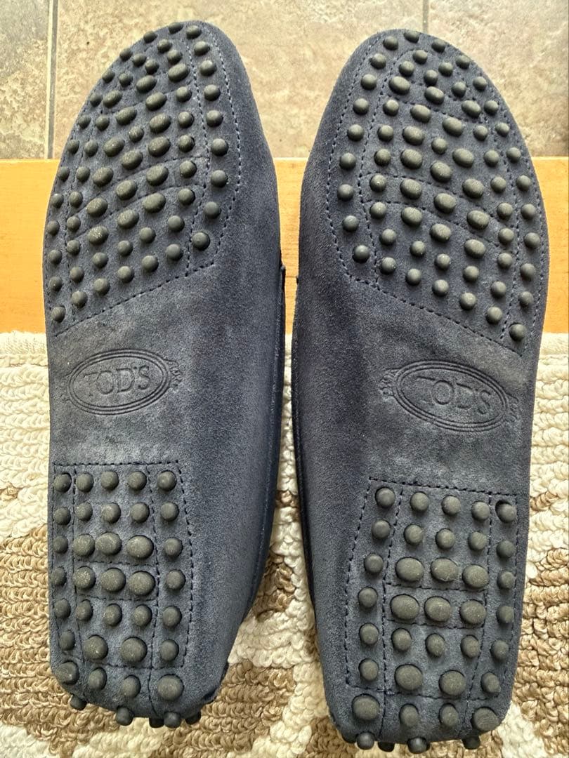 TOD'S ゴンミーニ　スエードモカシン(size 37)