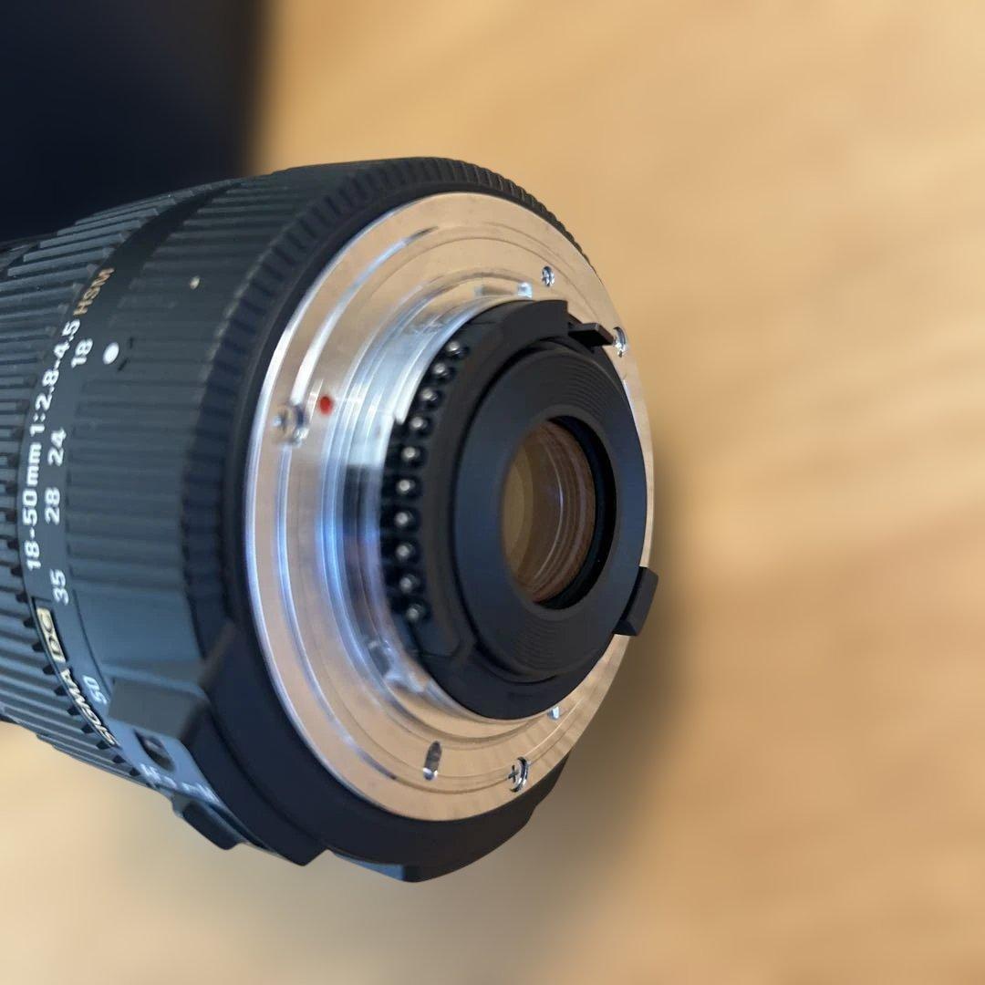 SIGMA 18-50mm F2.8-4.5 DC OS HSM ニコン