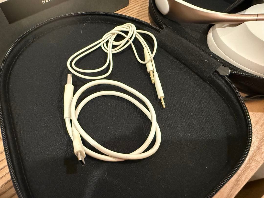 ヘッドホン BOSE NOISE CANSELLING HEADPHONES 700