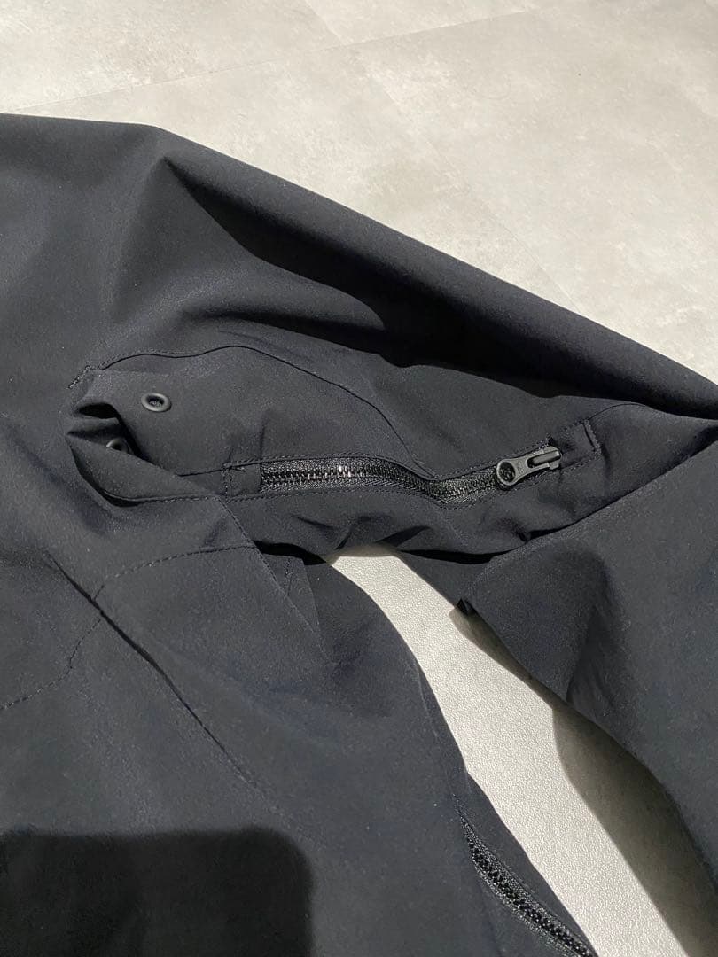 product almostblack ソロテックス M goldwin