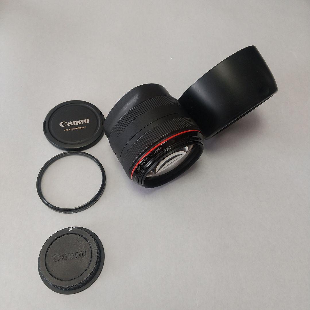 キャノン レンズEF85mm F1.2