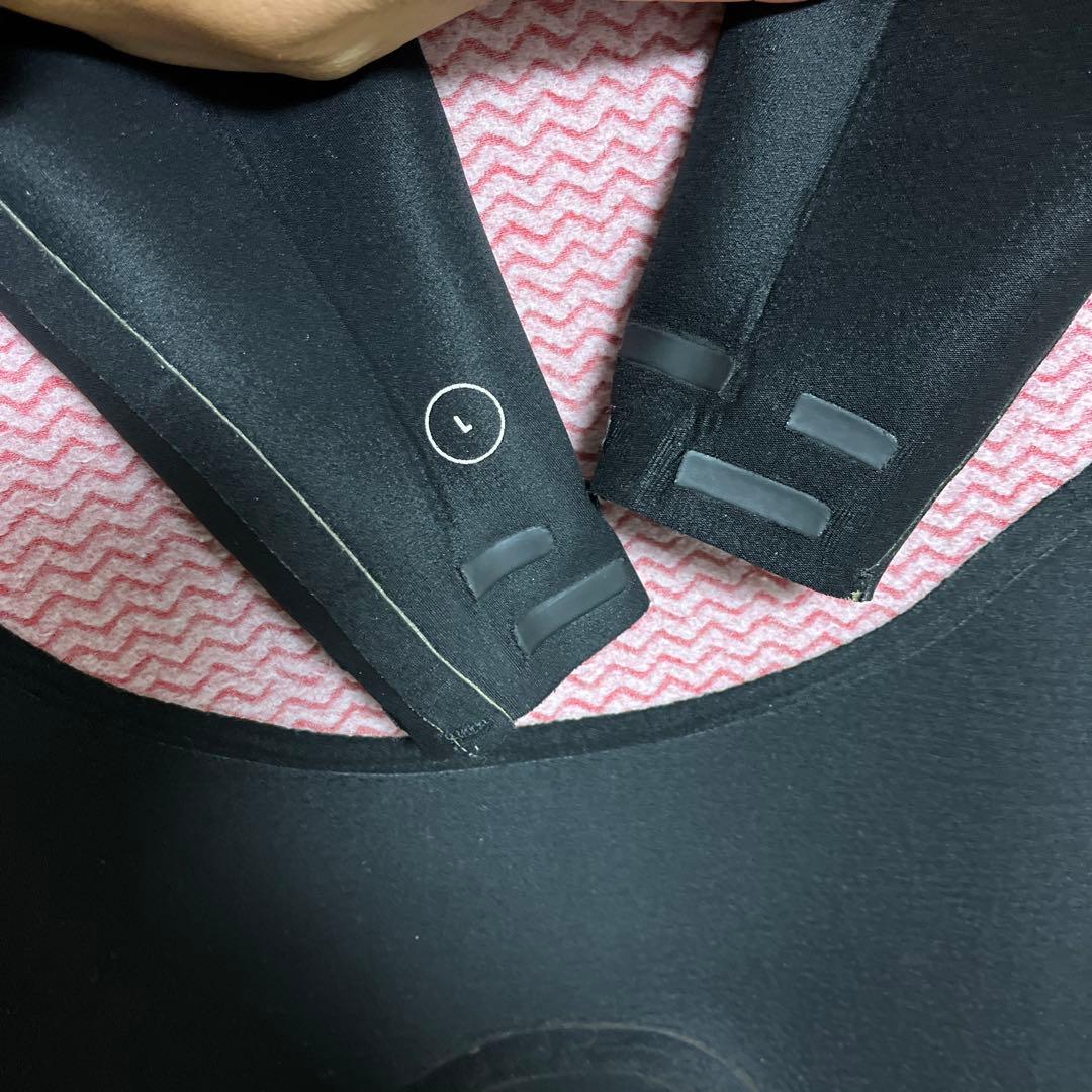 Hurley ウェットスーツ セミドライ　5/3mm