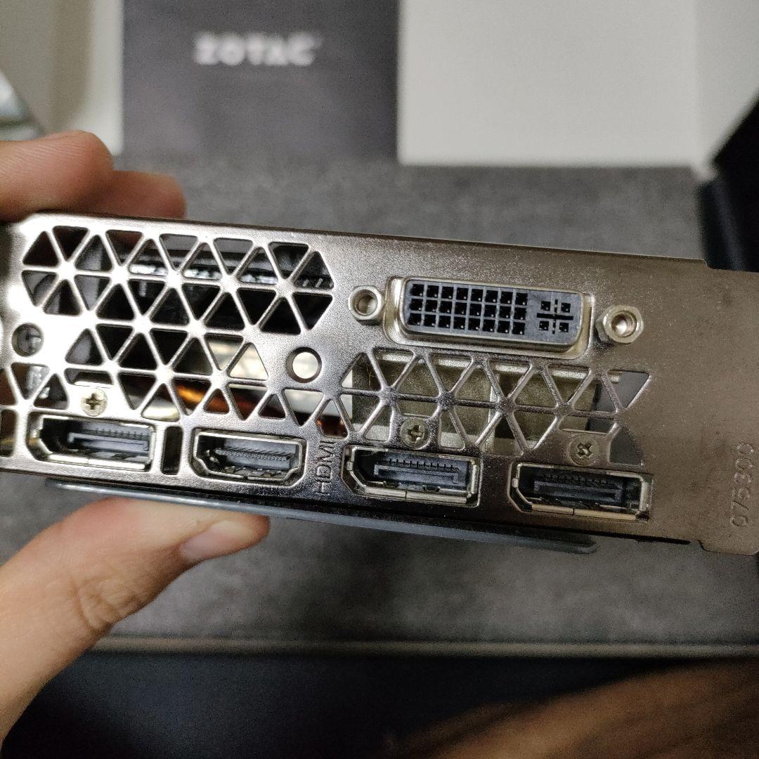 グラフィックボード・グラボ・ビデオカード ZOTAC GTX980ti AMP! Edition 6GB