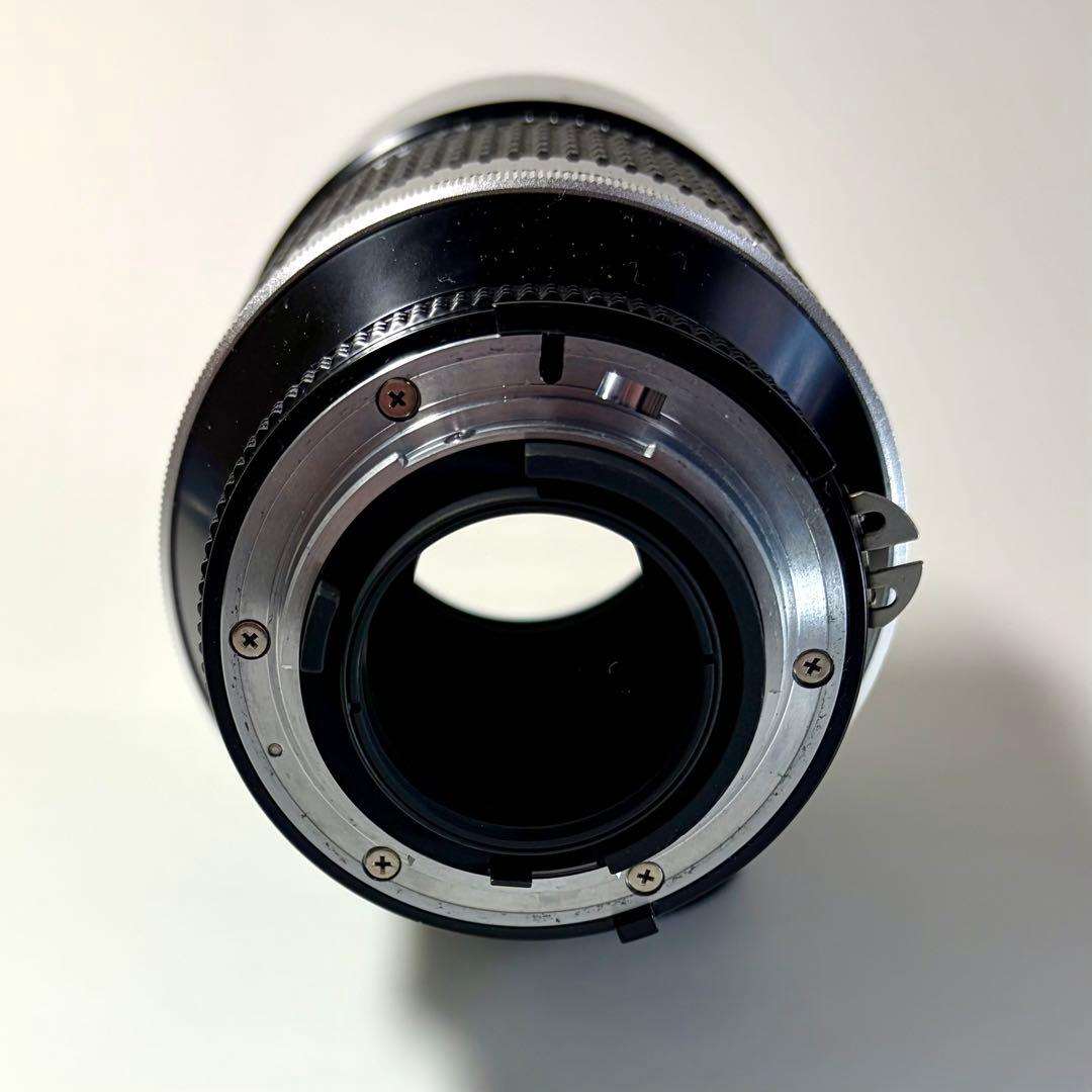 NIKKOR ED 180mm f/2.8 レンズ