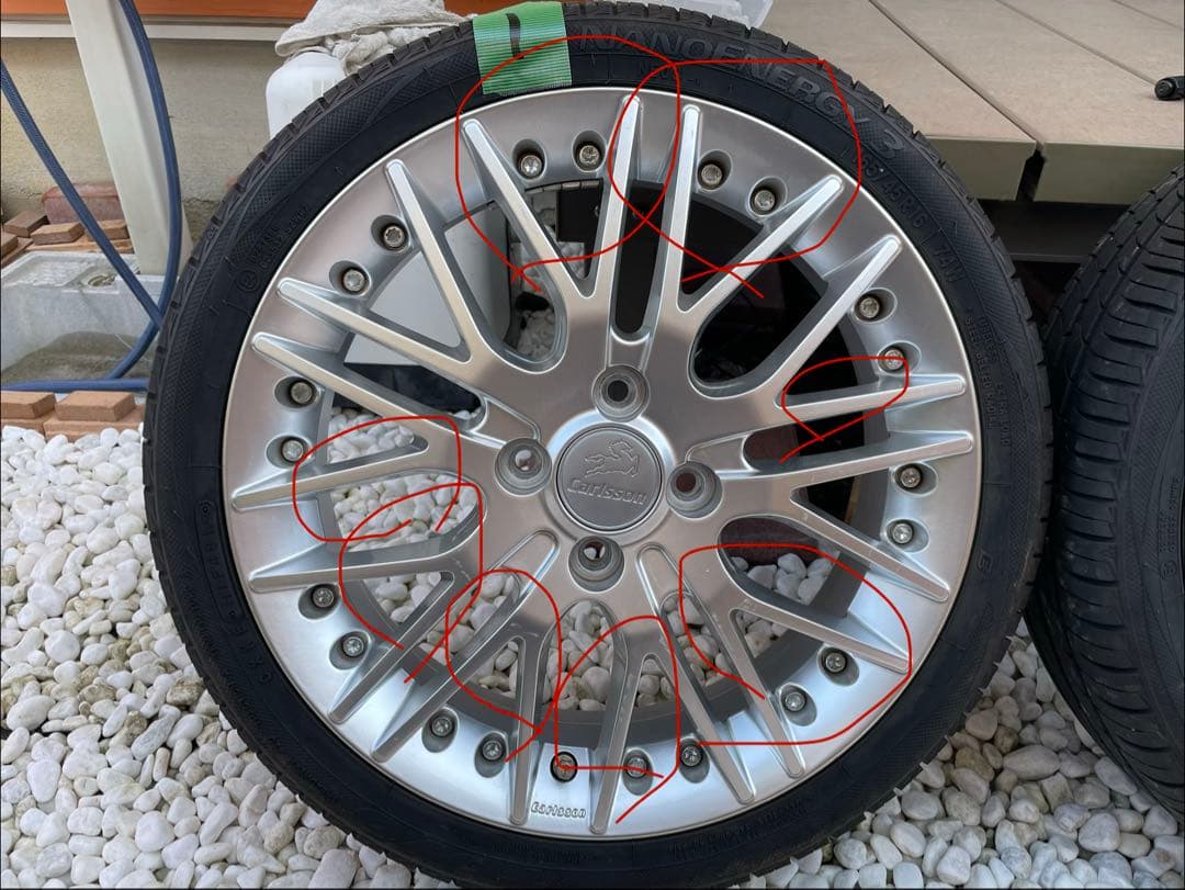 ゆ*ぃ様 [希少サイズ] Carlsson 1/10RSR 16インチ5J 4本