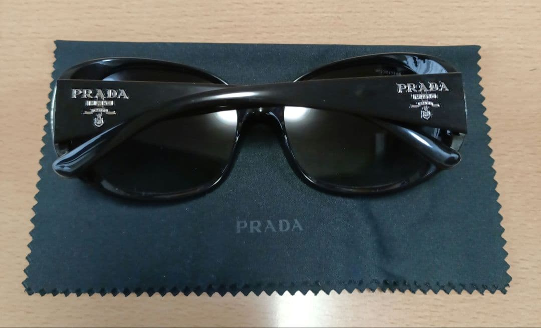 プラダ　PRADA　サングラス　レディース