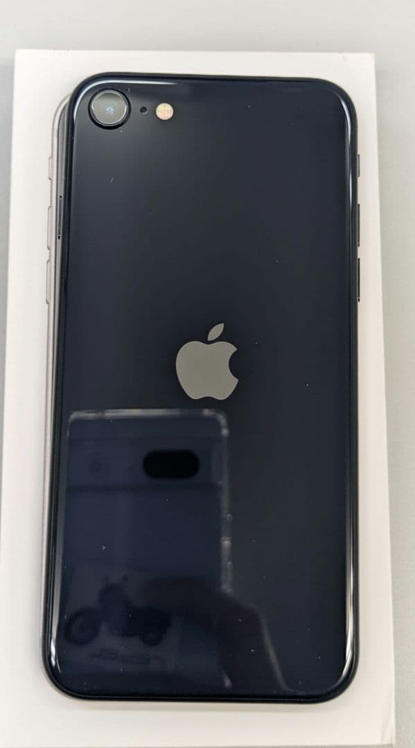 iPhone SE 64GB(第3世代) ブラック SIMフリー