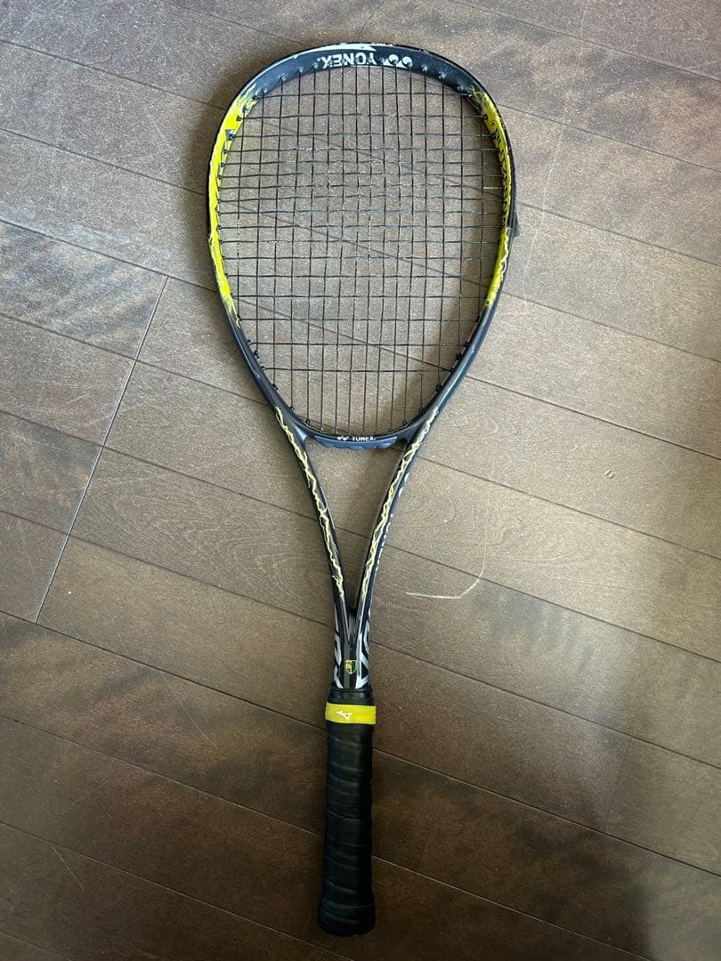 YONEX ボルトレイジ　7v