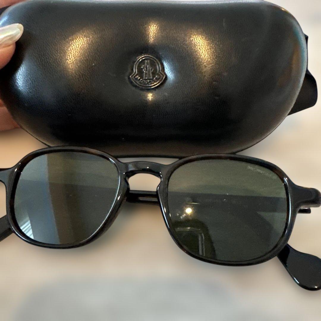 モンクレール❤︎サングラス