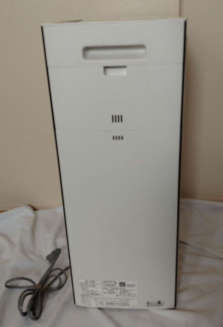 SHARP 加湿空気清浄機 　KI-RX70-W 2022年製