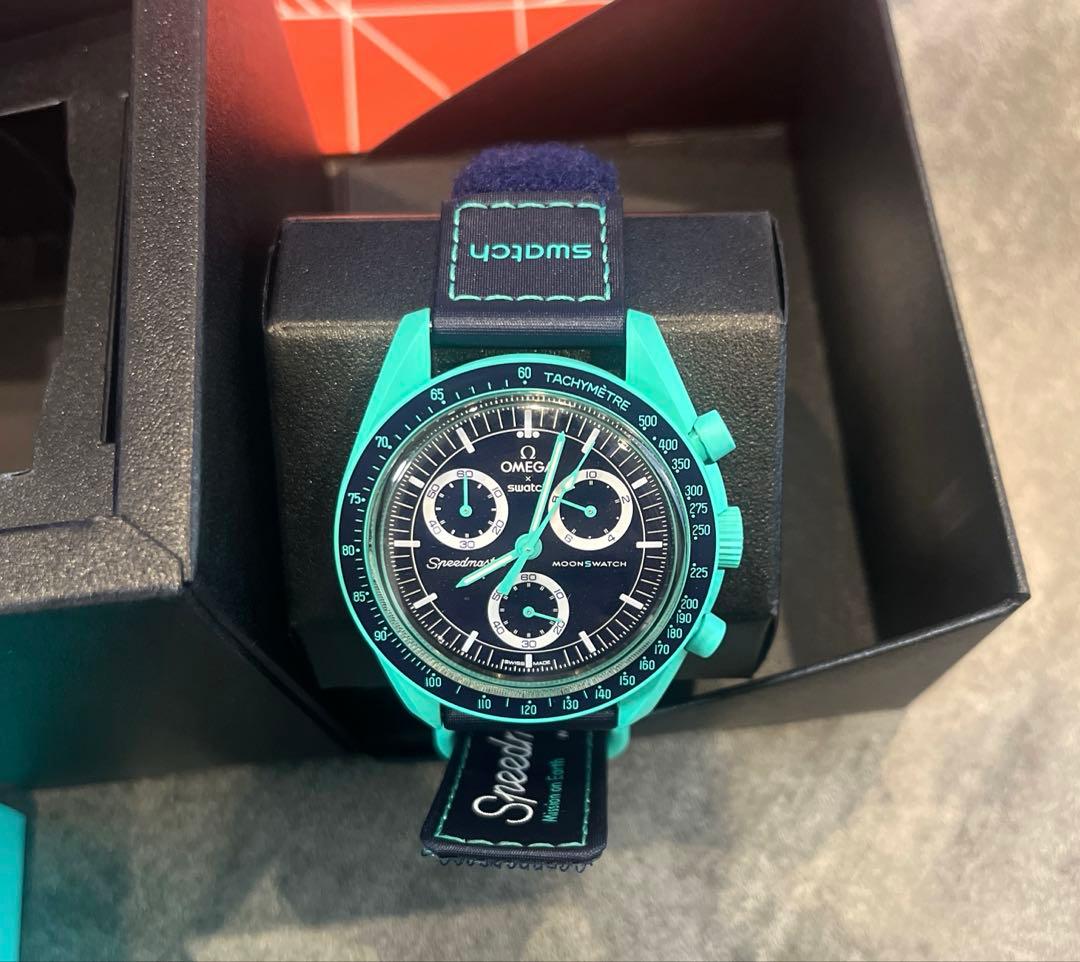 スウォッチ オメガ MISSION ON EARTH POLAR LIGHT