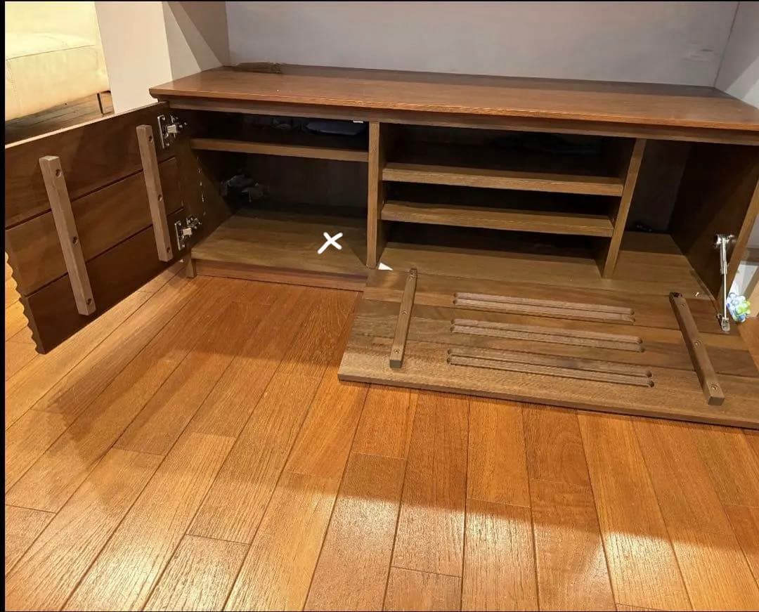 IDC大塚家具 木製スラットデザインテレビ台