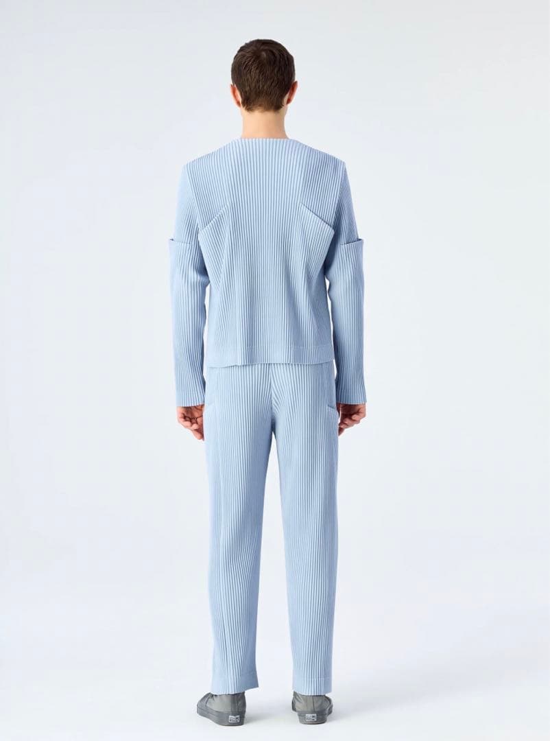 UNFOLD HOMME PLISSÉ ISSEY MIYAKE