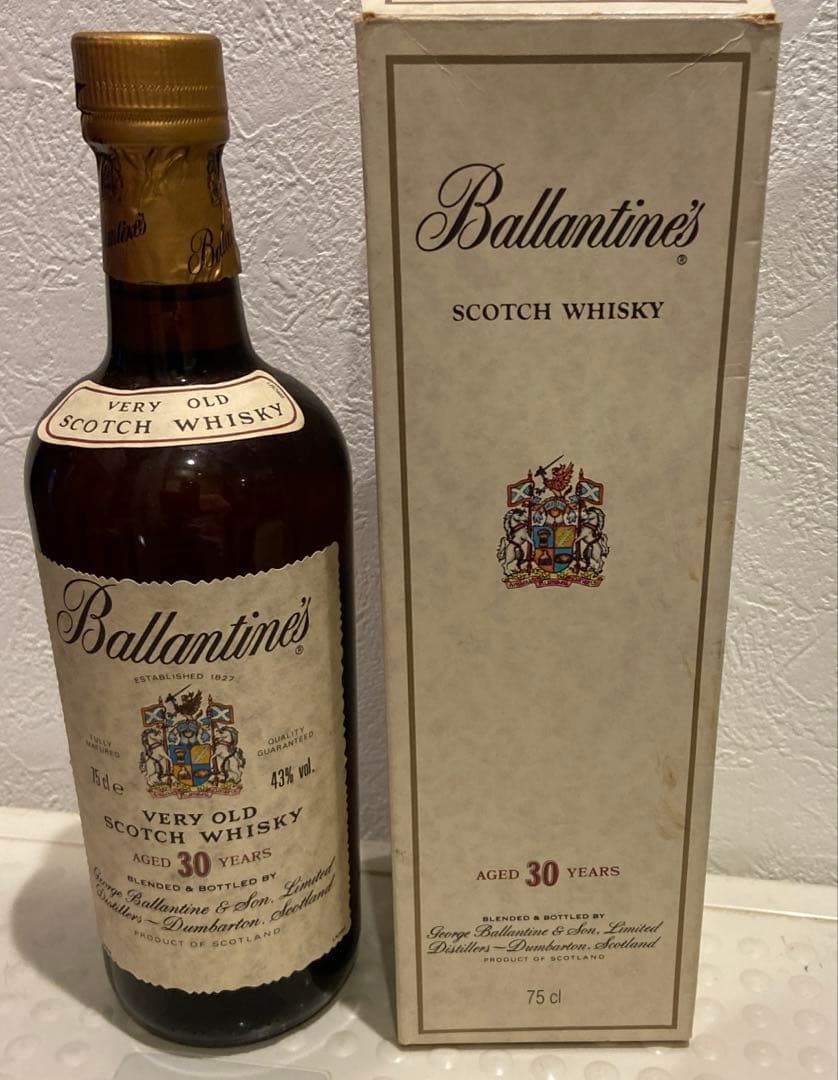 Ballantine’s 30年　バランタイン　スコッチウイスキー