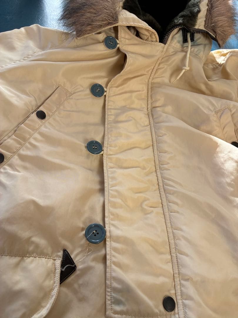 バズリクソンズ UNITED CARR N-3B UC10519 L