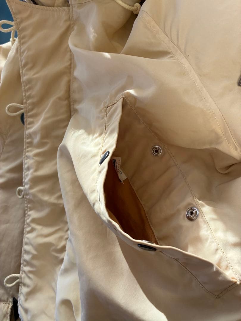 バズリクソンズ UNITED CARR N-3B UC10519 L