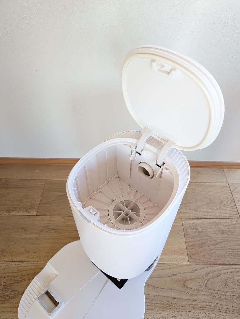 DEEBOT ロボット掃除機 本体 ホワイト 充電ドック付き