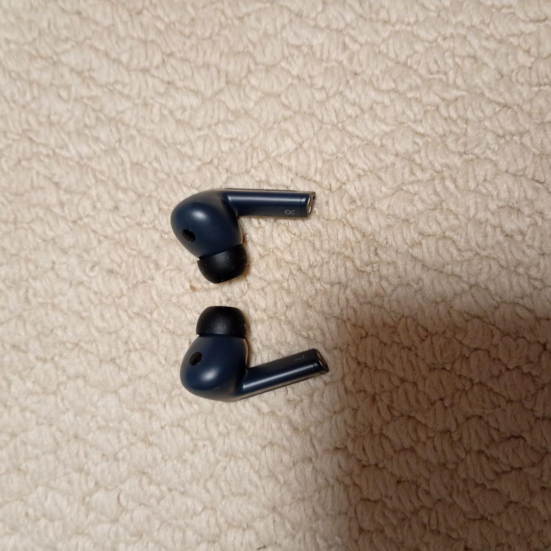 【未使用に近い】【極美品】Samsung Galaxy Buds3 FE