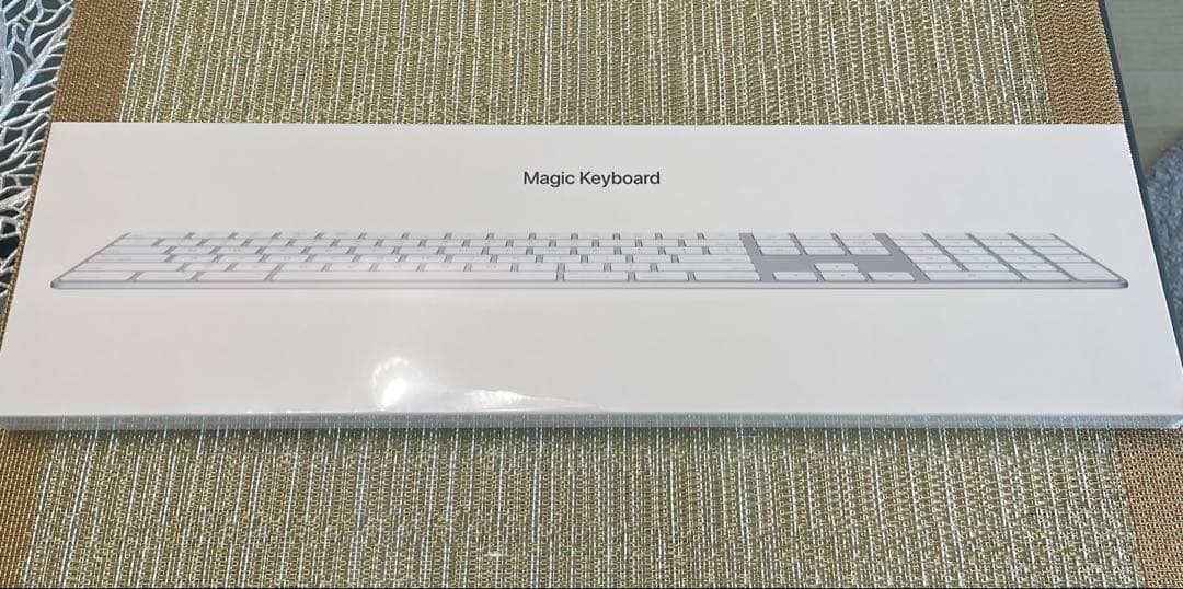 キーボード Magic Keyboard with Numeric Keypad