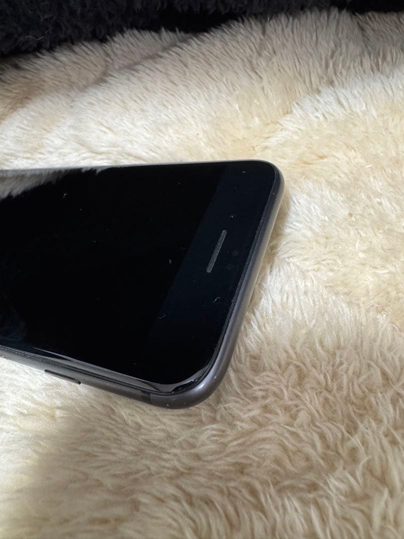 Apple iPhone 8 ブラック 本体 64GB アイフォン