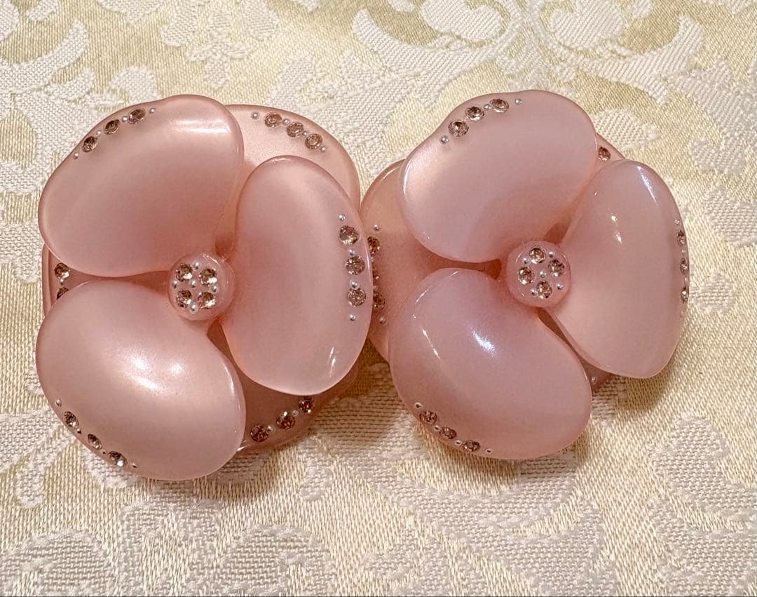 ✨極美品✨アレクサンドルドゥパリ 双子カメリア バレッタ ピンク