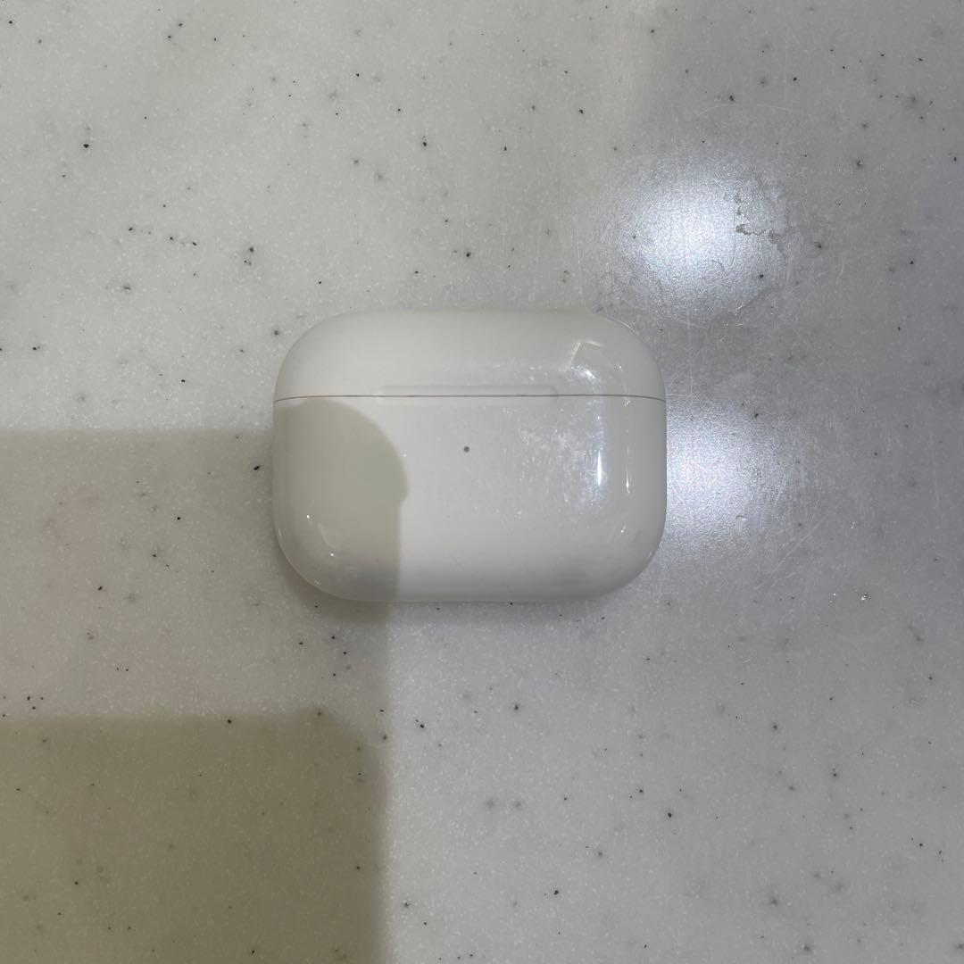 AirPods Pro ワイヤレスイヤホン ホワイト