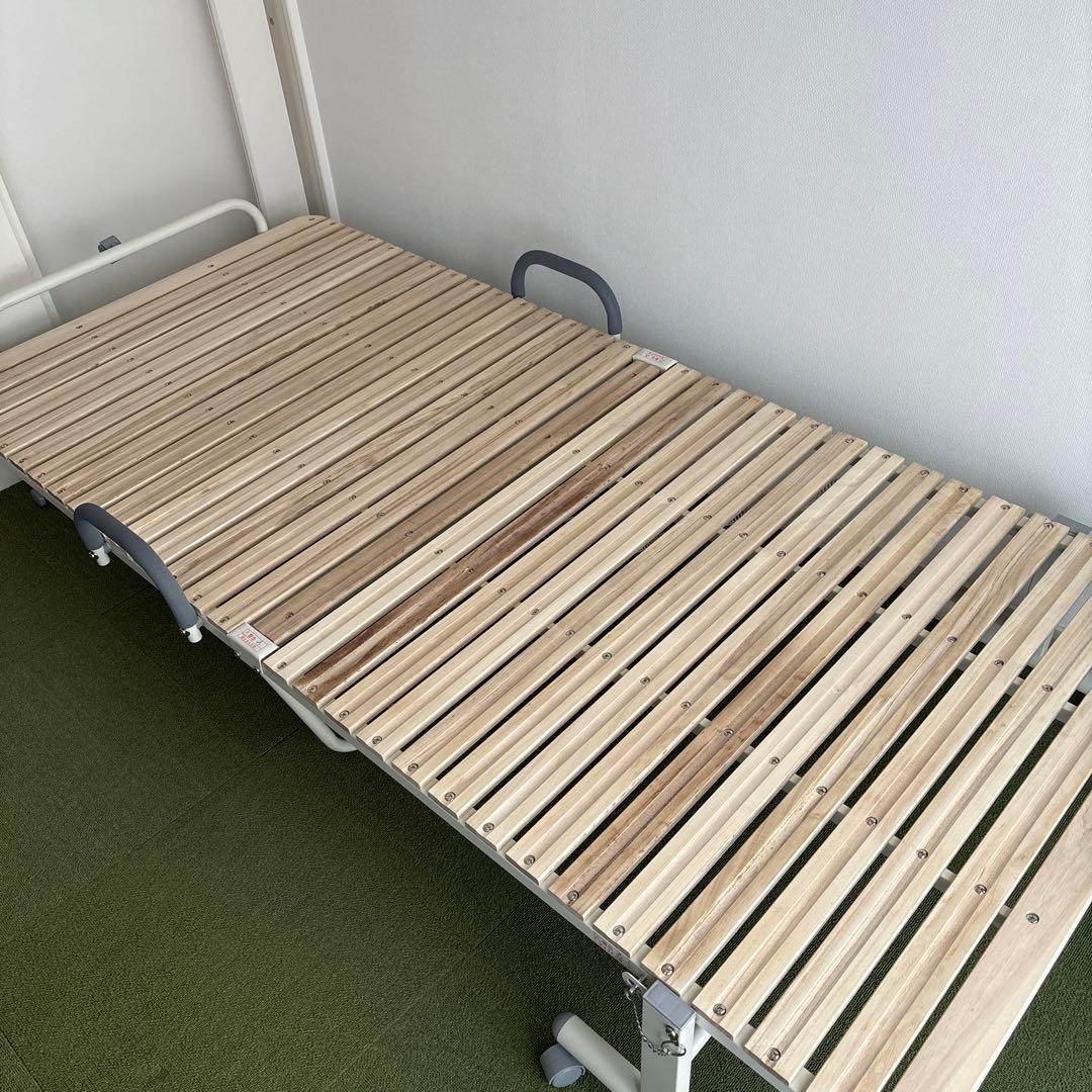 u*e様 ニトリ 折りたたみ桐すのこパイプベッド ハイタイプ(VW)