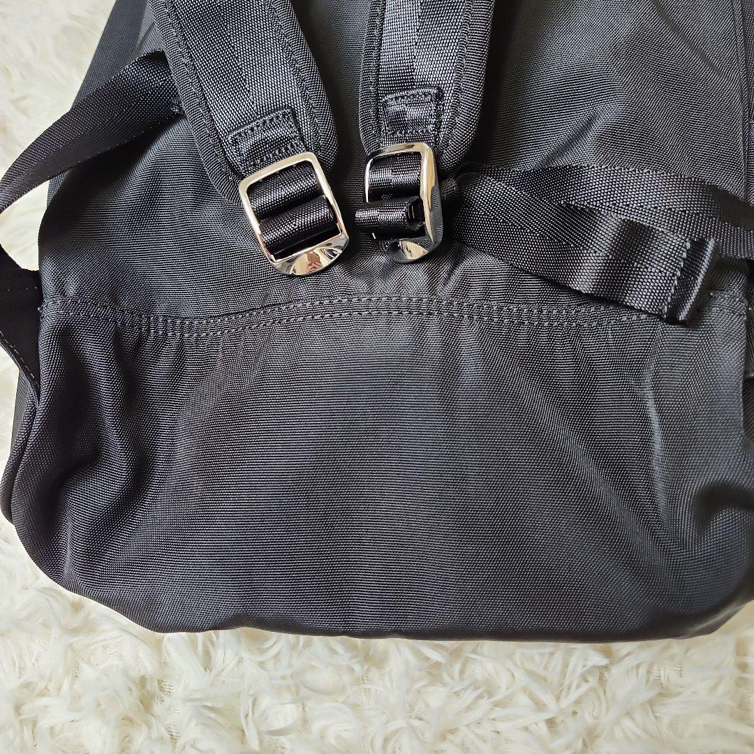 【未使用級】KENZO　タイガー　刺繍　リュック　黒