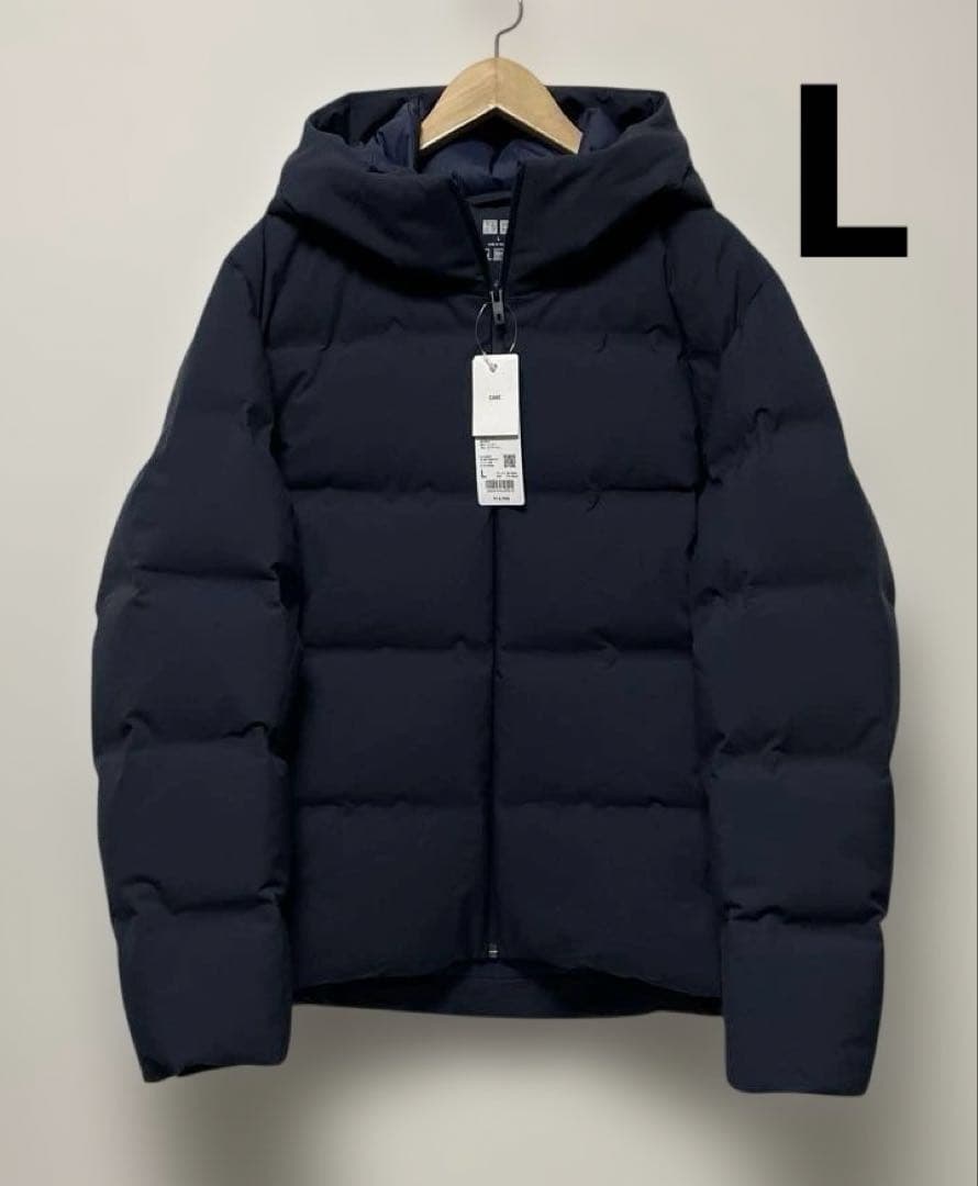新品未使用 ユニクロ シームレスダウンパーカ L