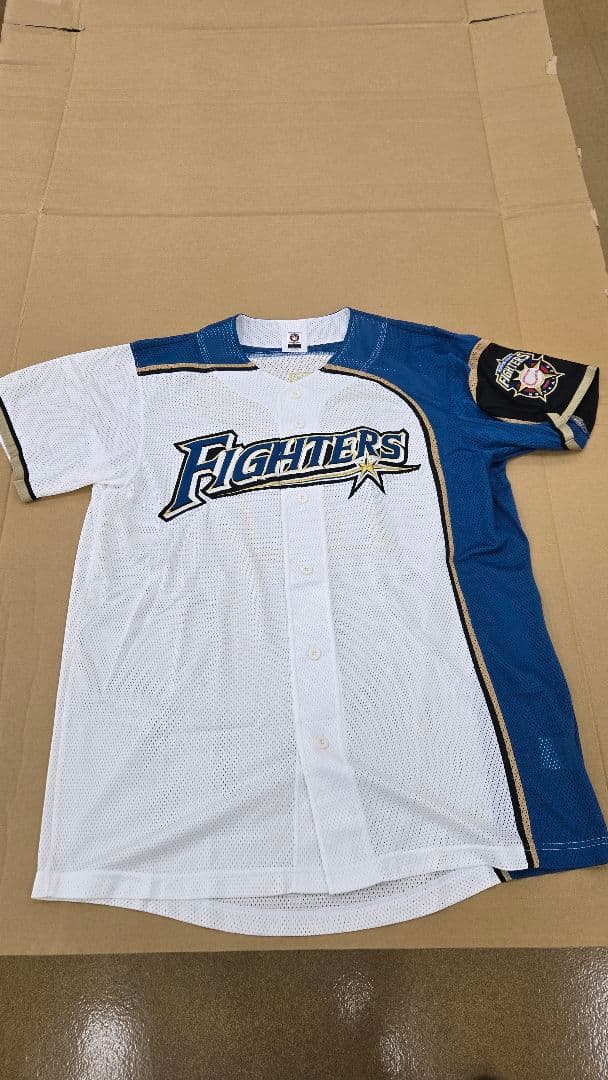 大谷翔平　北海道日本ハムファイターズ　ユニフォーム　サイズO　 新品未使用
