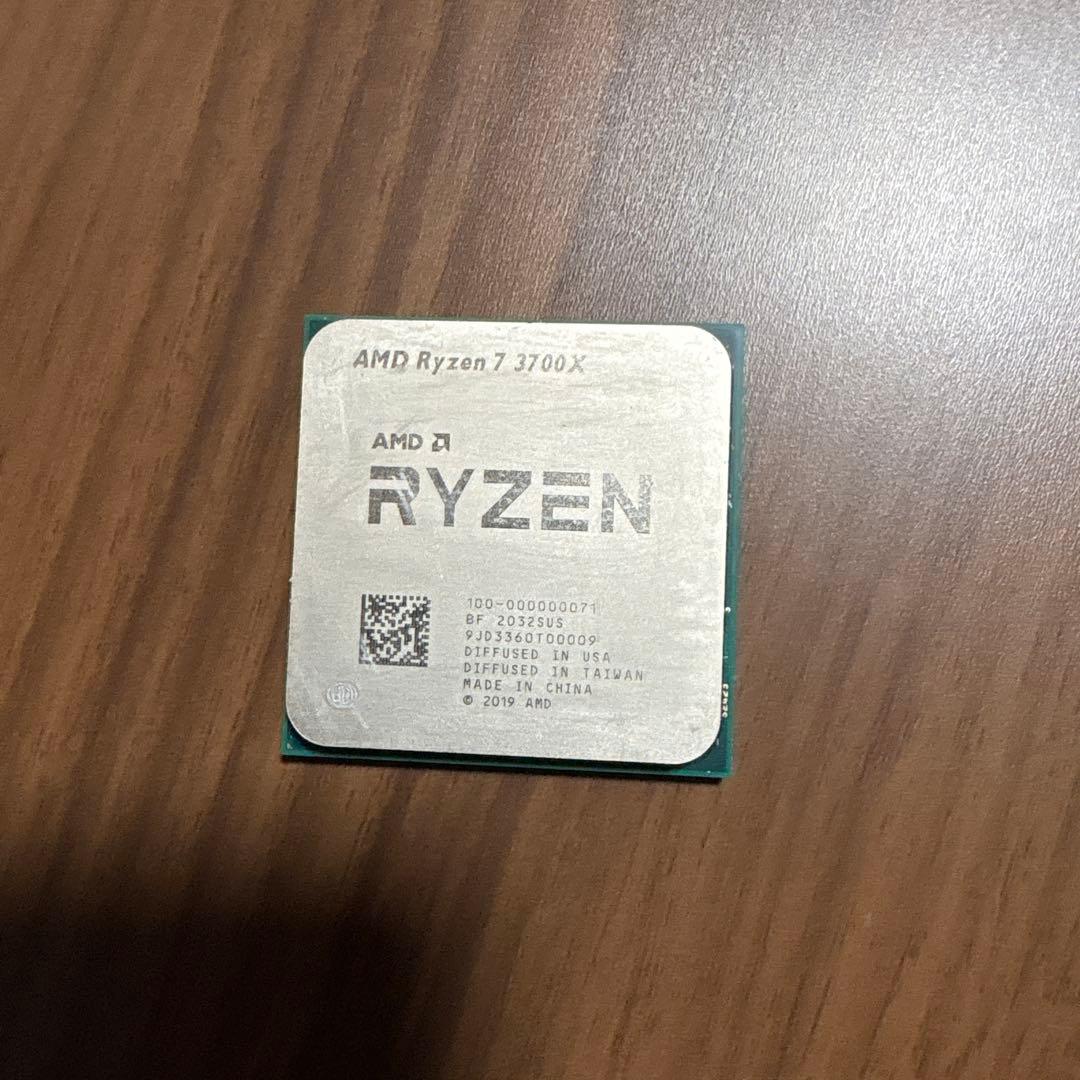 CPU Ryzen7 3700X