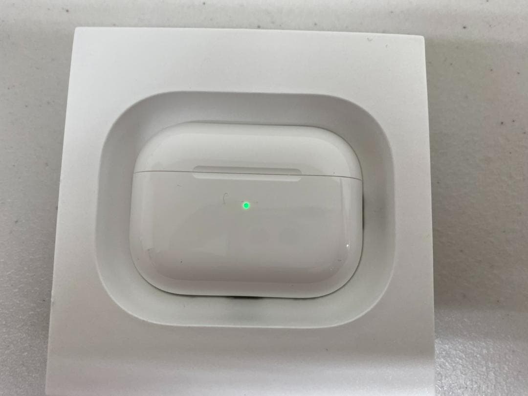 美品 AirPods Pro 第2世代 USB-C アップルエアポッズ イヤホン