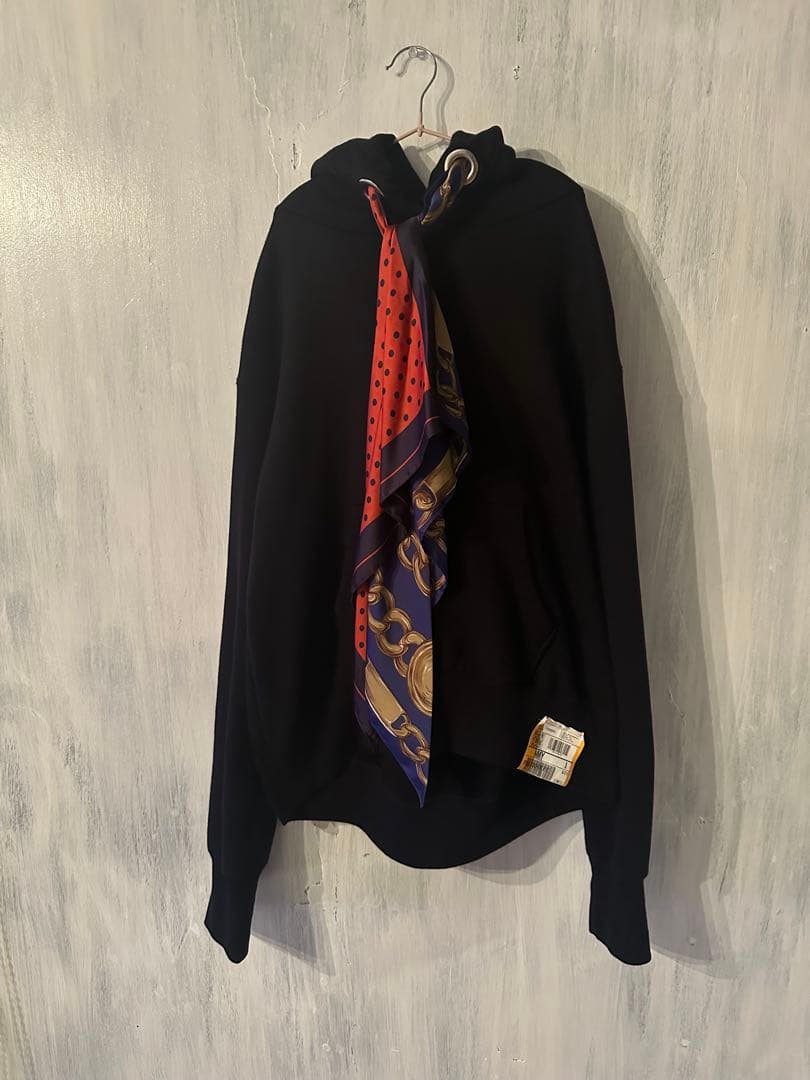 希少 MIHARA YASUHIRO スカーフ付きブラックフーディ