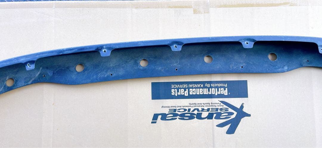 R35 GT-R Kansai SERVICE カーボン フロントリップ 中古