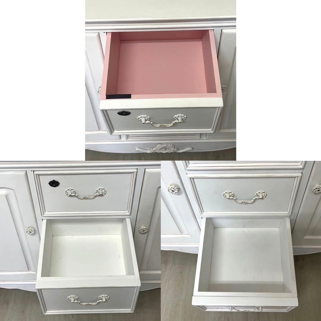 リュバンシュ ロココアンティークキー付ホワイト洋服ダンス キャビネット