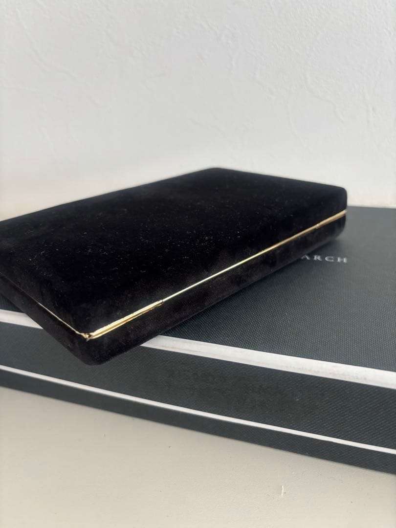 新品未使用☆アニヤハインドマーチ黒ベルベットチェーンクラッチバッグパーティ