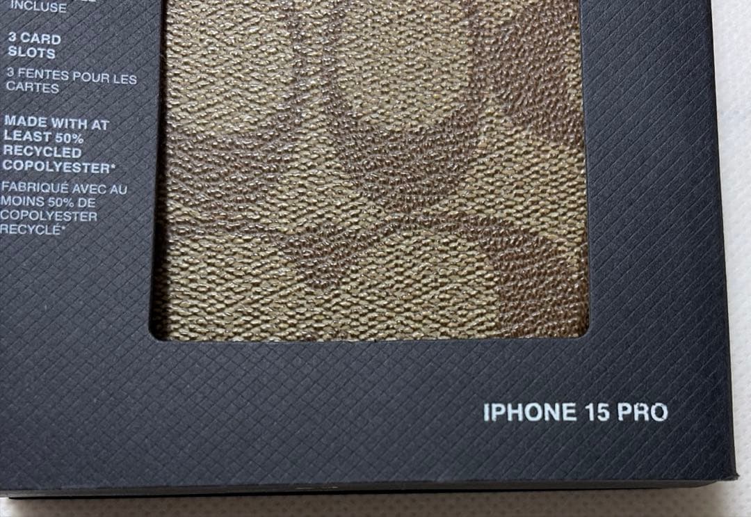 コーチiPhone15 PRO ケース シグネチャー 手帳型 スマホケース 収納