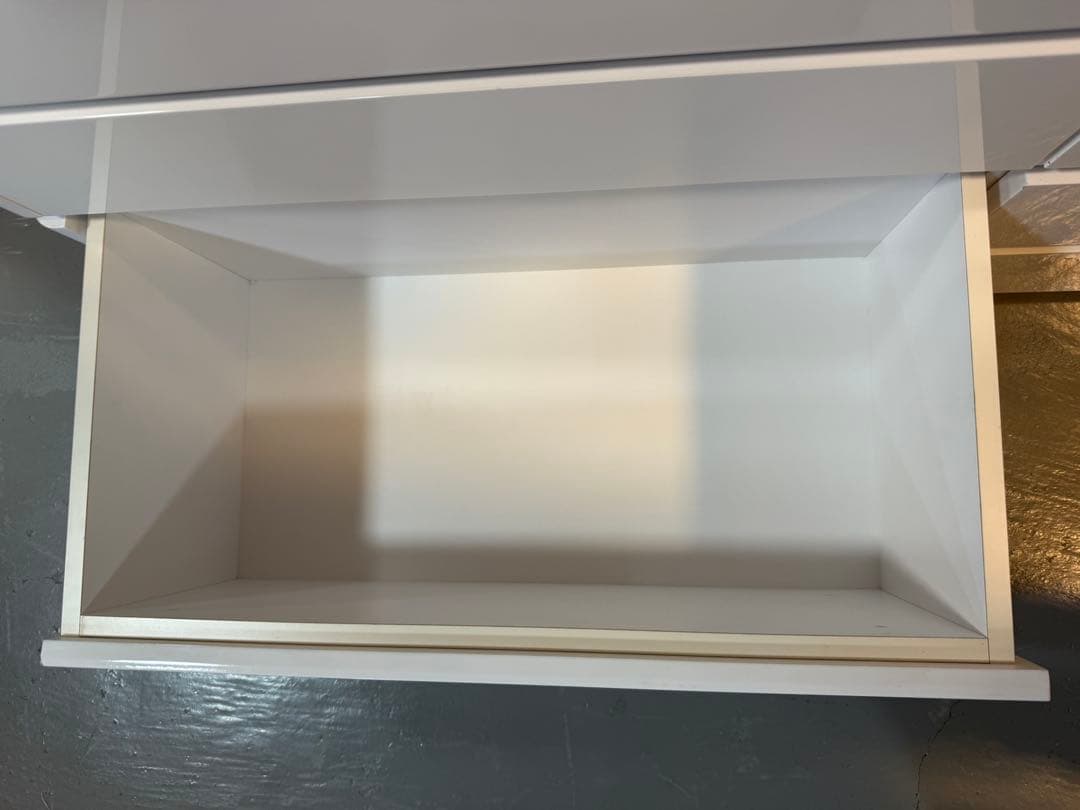 su　ホワイト　チェスト