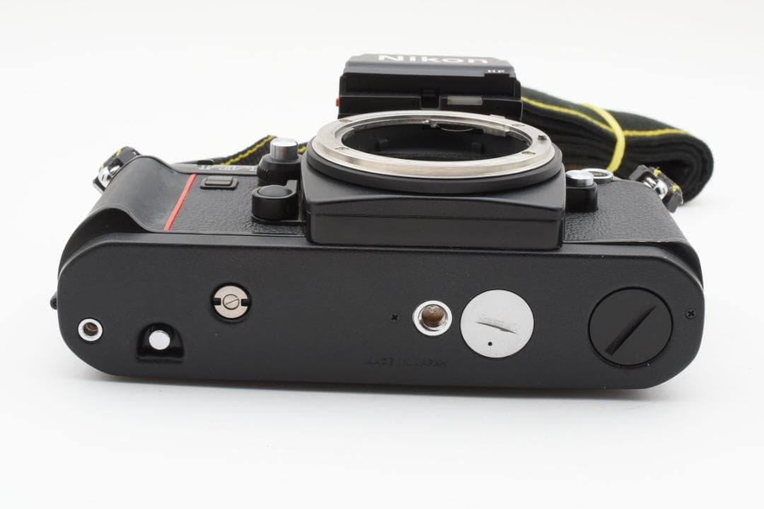 美品 ニコン F3/T チタン HP フィルムカメラ　モルト新品交換済 B267